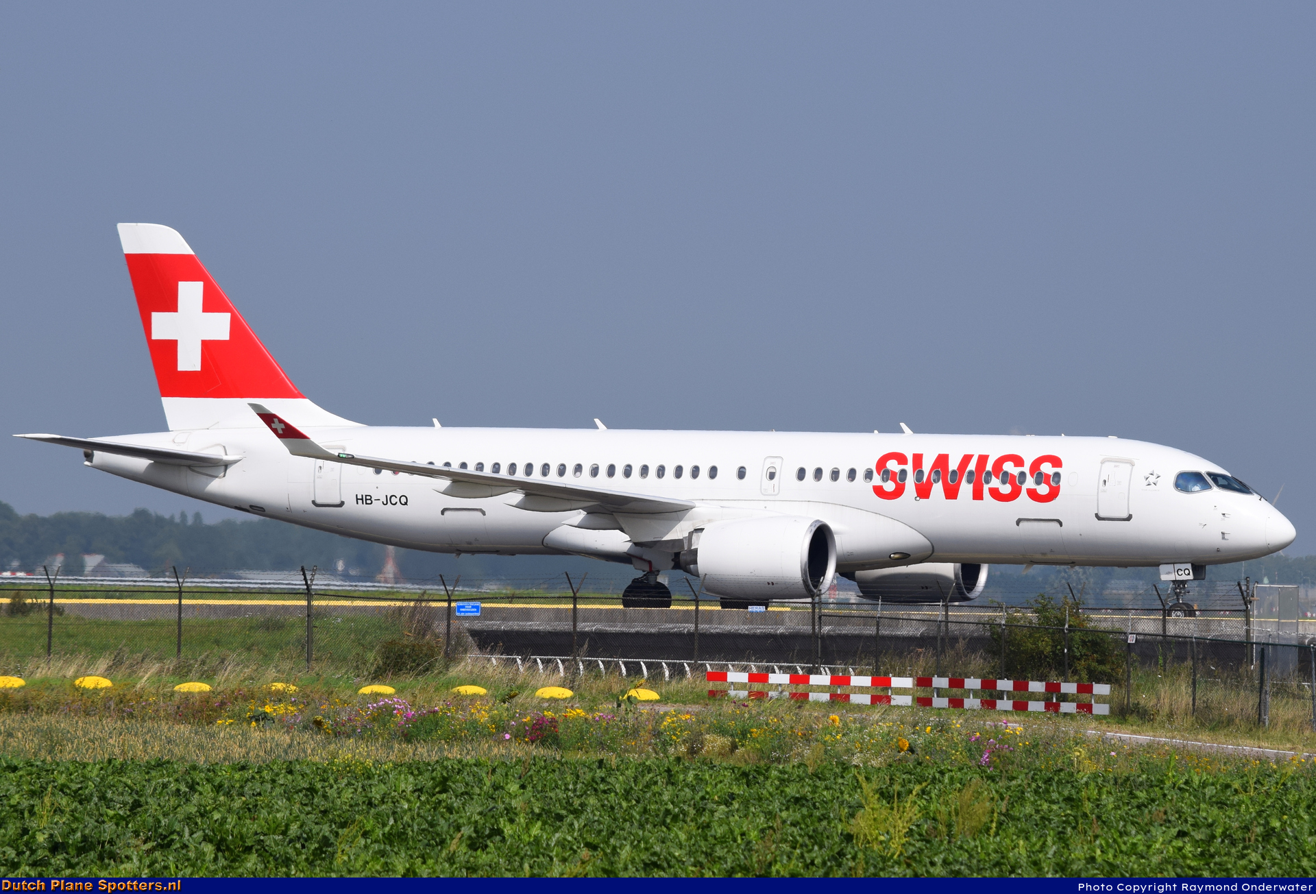 HB-JCQ Airbus A220-300 Swiss International Air Lines by Raymond Onderwater