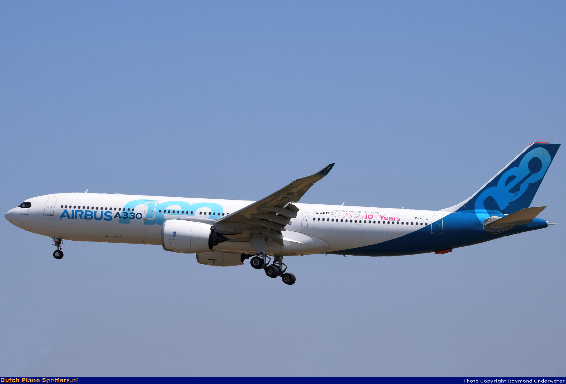 F-WTTN Airbus A330-900neo Airbus Industrie by Raymond Onderwater