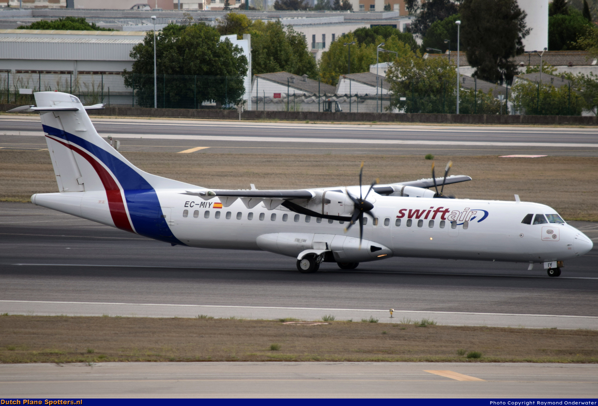 EC-MIY ATR 72-500 Swiftair by Raymond Onderwater
