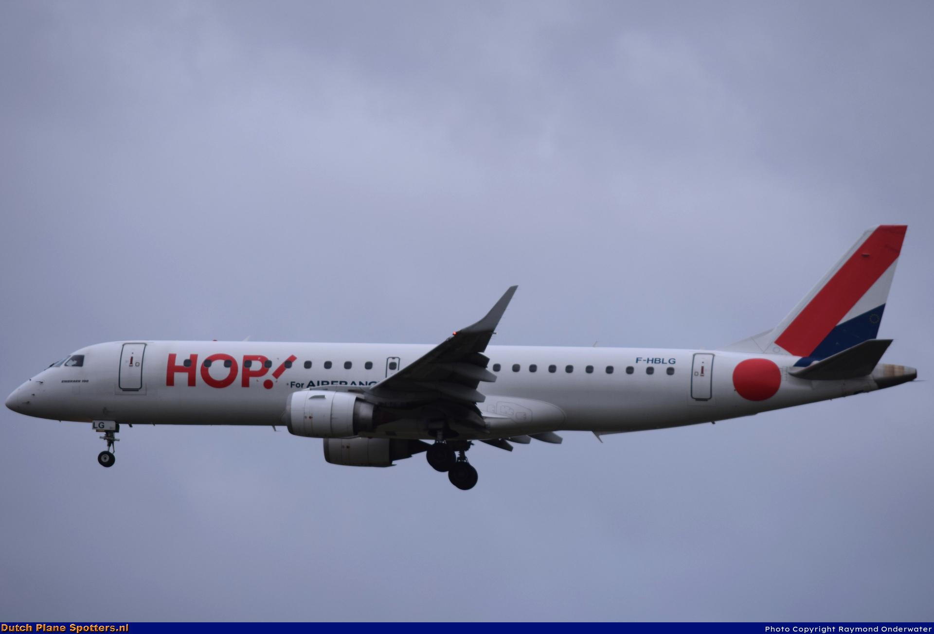 F-HBLG Embraer 190 Hop (Air France) by Raymond Onderwater