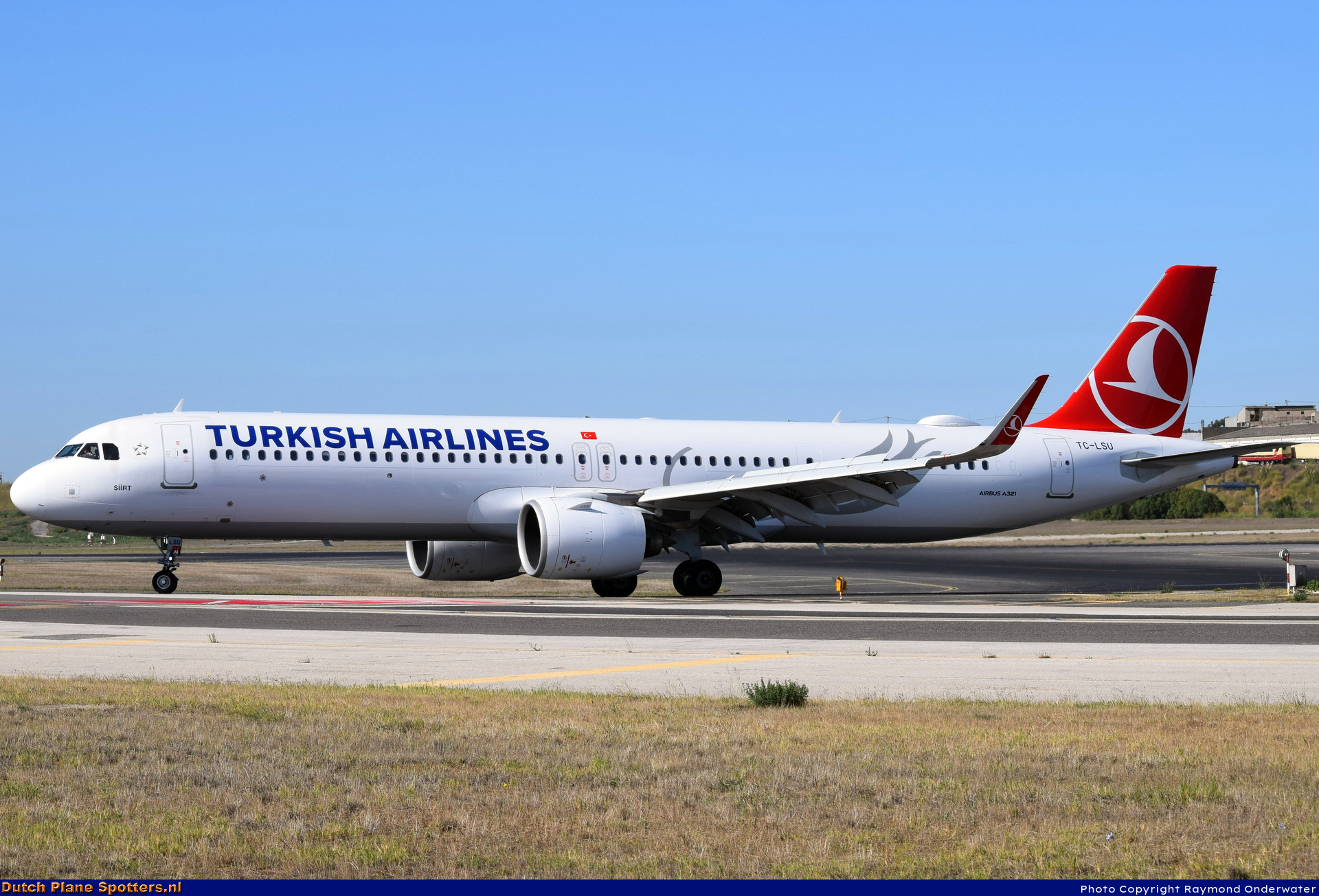TC-LSU Airbus A321neo Turkish Airlines by Raymond Onderwater