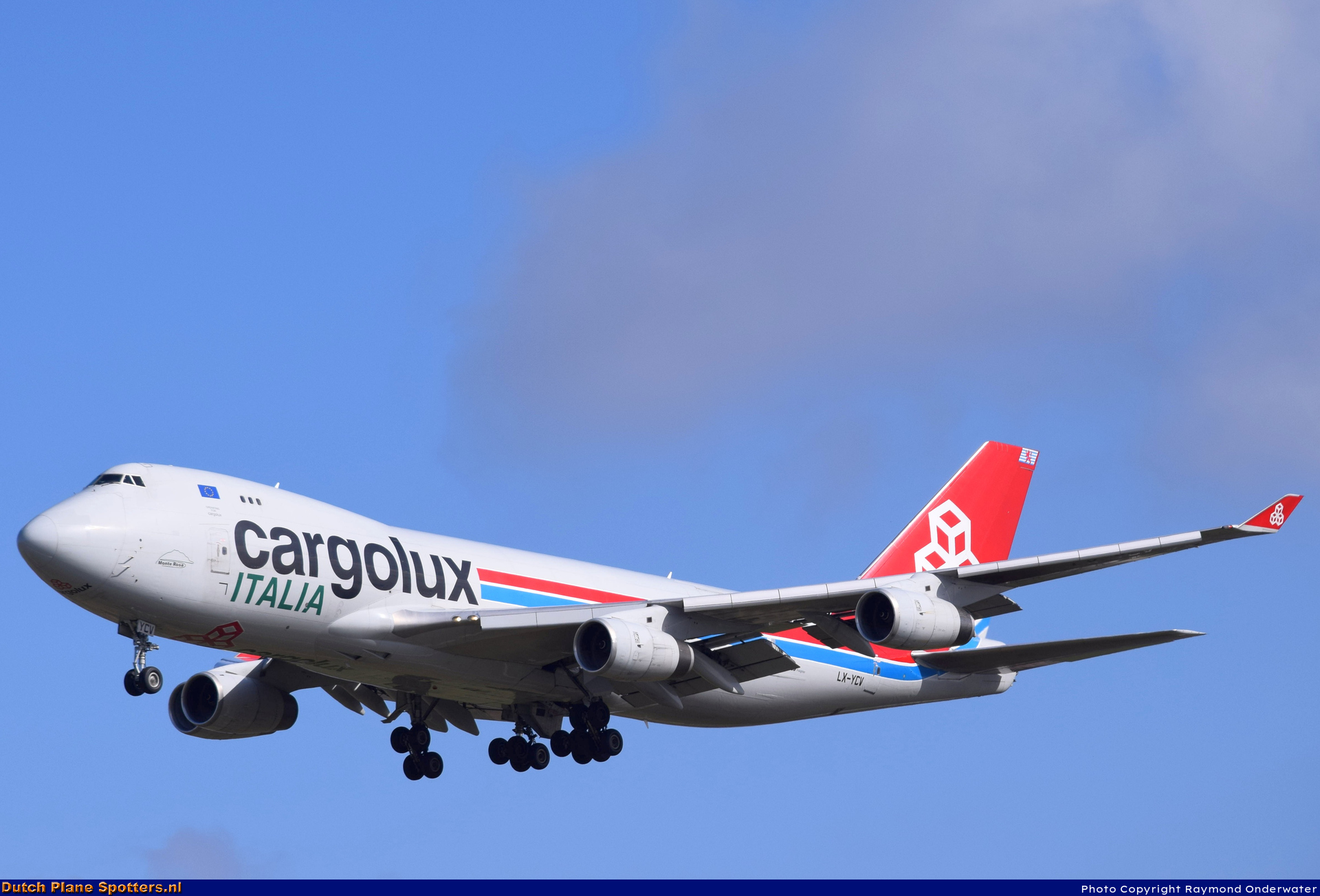 LX-YCV Boeing 747-400 Cargolux Italia by Raymond Onderwater
