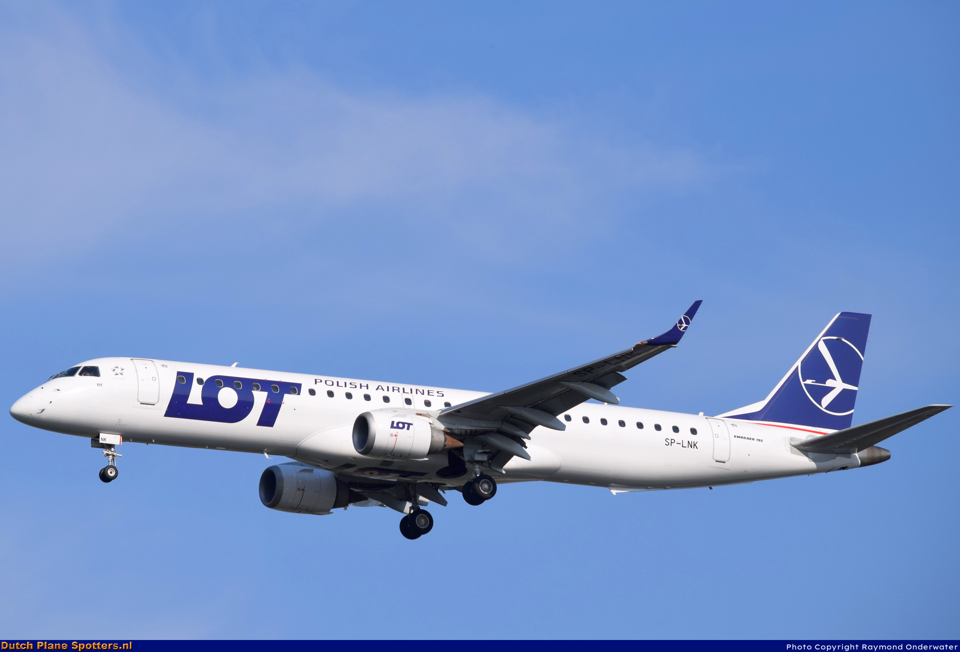 SP-LNK Embraer 195 LOT Polish Airlines by Raymond Onderwater