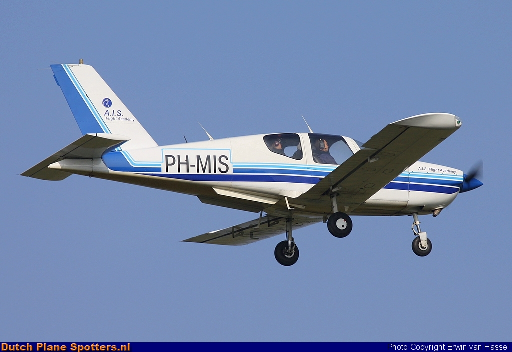 PH-MIS Socata TB-10 Tobago A.I.S. Flight Academy by Erwin van Hassel
