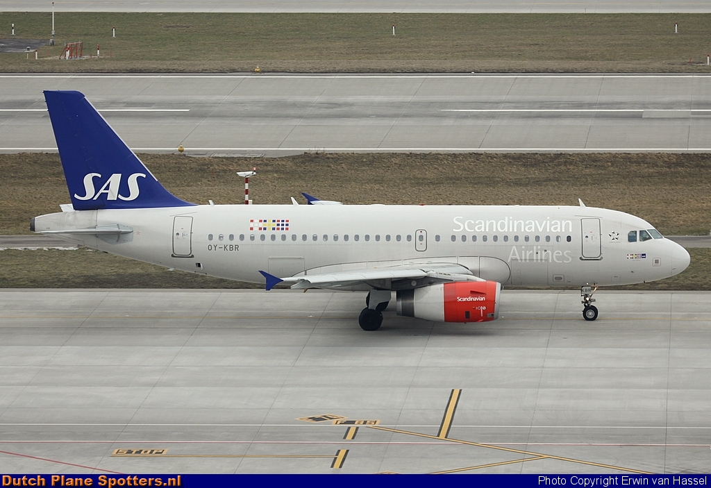 OY-KBR Airbus A319 SAS Scandinavian Airlines by Erwin van Hassel