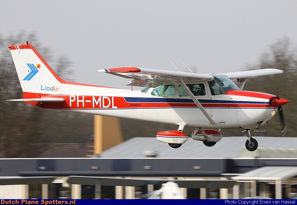PH-MDL Cessna 172 Skyhawk II Lion Air by Erwin van Hassel