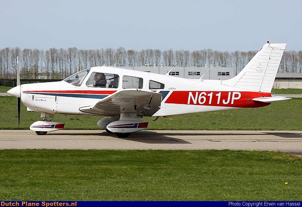N611JP Piper PA-28 Warrior II Private by Erwin van Hassel