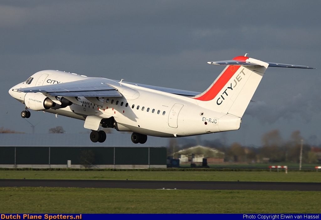 EI-RJC BAe 146 Cityjet by Erwin van Hassel