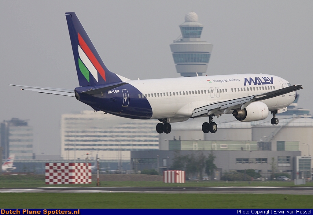HA-LOM Boeing 737-800 Malev Hungarian Airlines by Erwin van Hassel