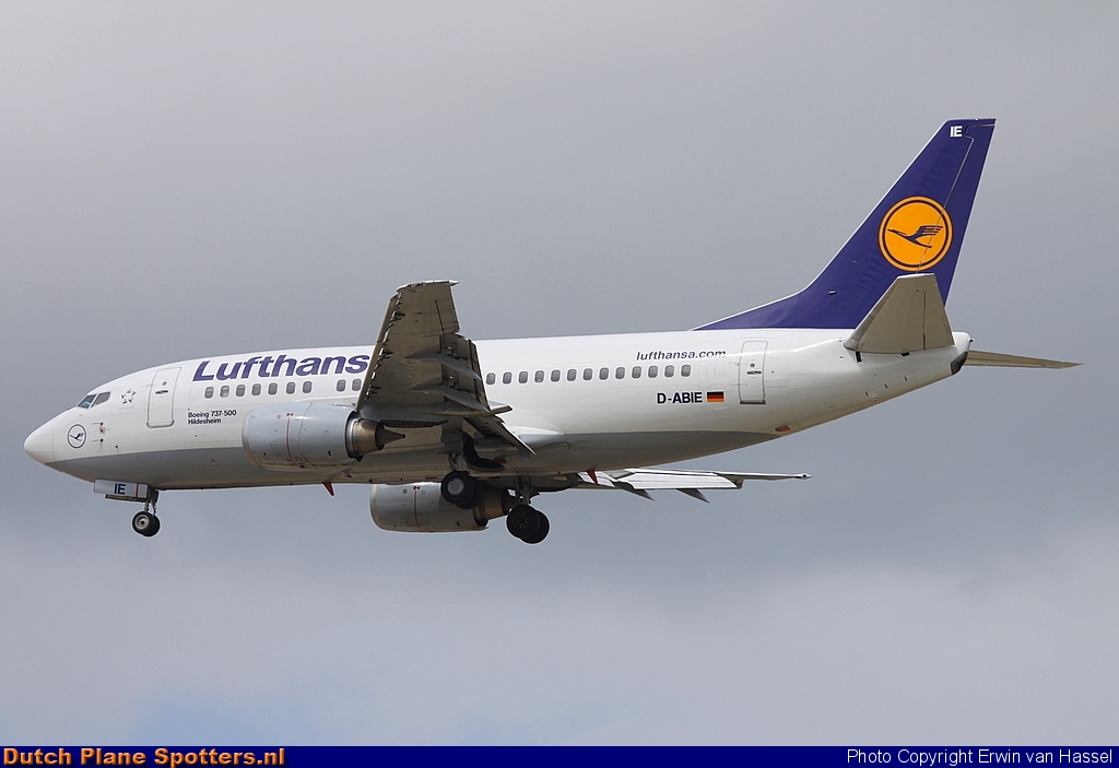 D-ABIE Boeing 737-500 Lufthansa by Erwin van Hassel