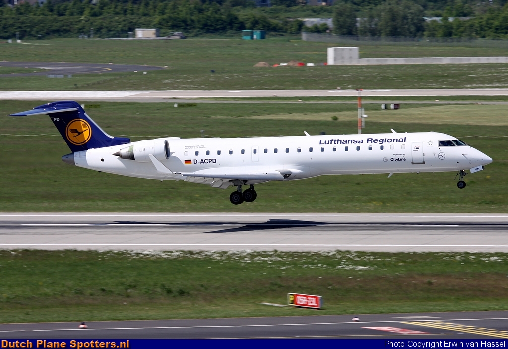 D-ACPD Bombardier Canadair CRJ700 CityLine (Lufthansa Regional) by Erwin van Hassel