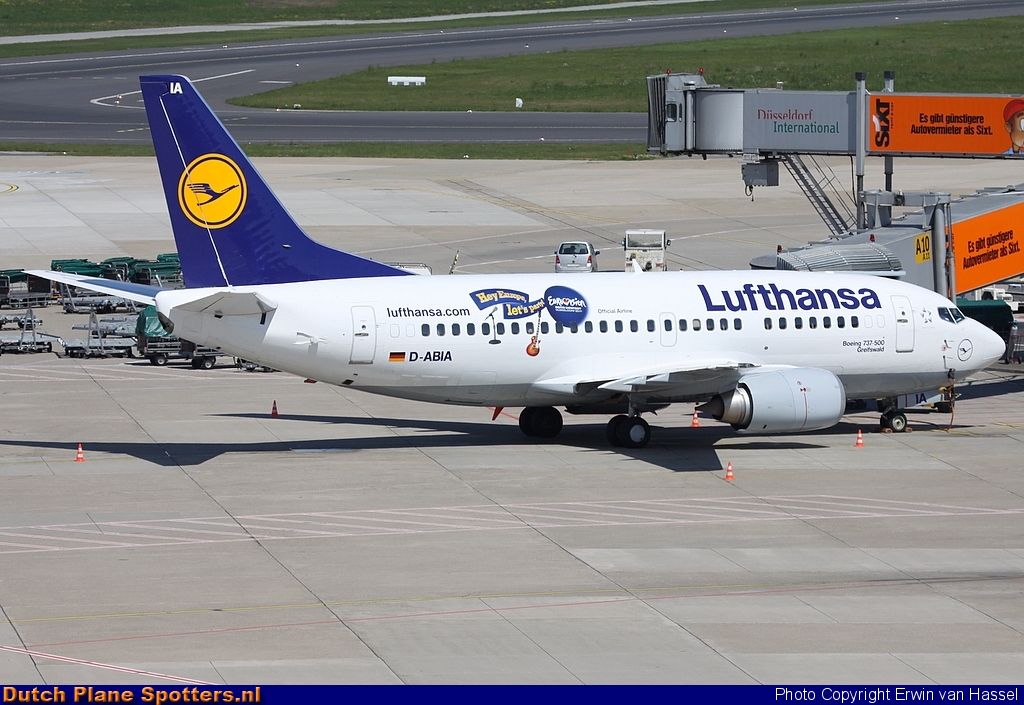 D-ABIA Boeing 737-500 Lufthansa by Erwin van Hassel