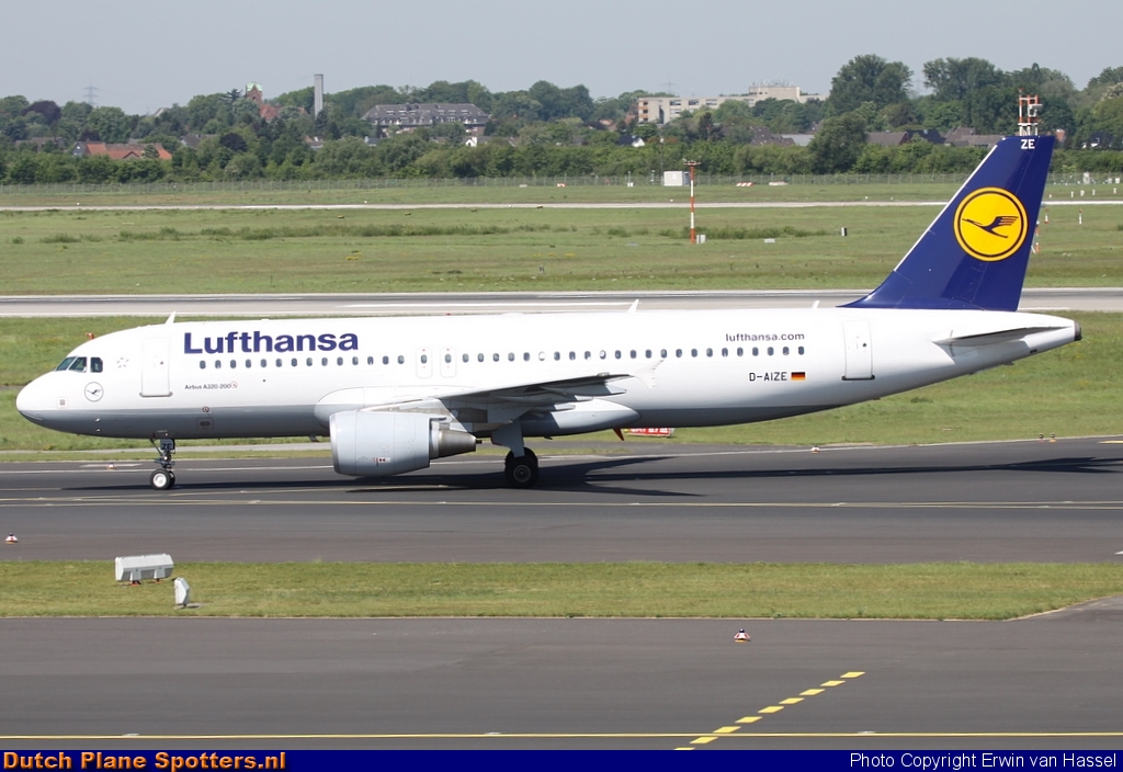 D-AIZE Airbus A320 Lufthansa by Erwin van Hassel