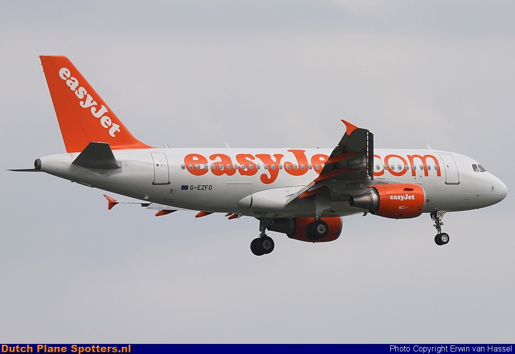 G-EZFO Airbus A319 easyJet by Erwin van Hassel