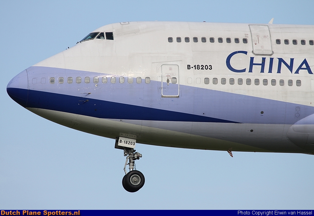 B-18203 Boeing 747-400 China Airlines by Erwin van Hassel