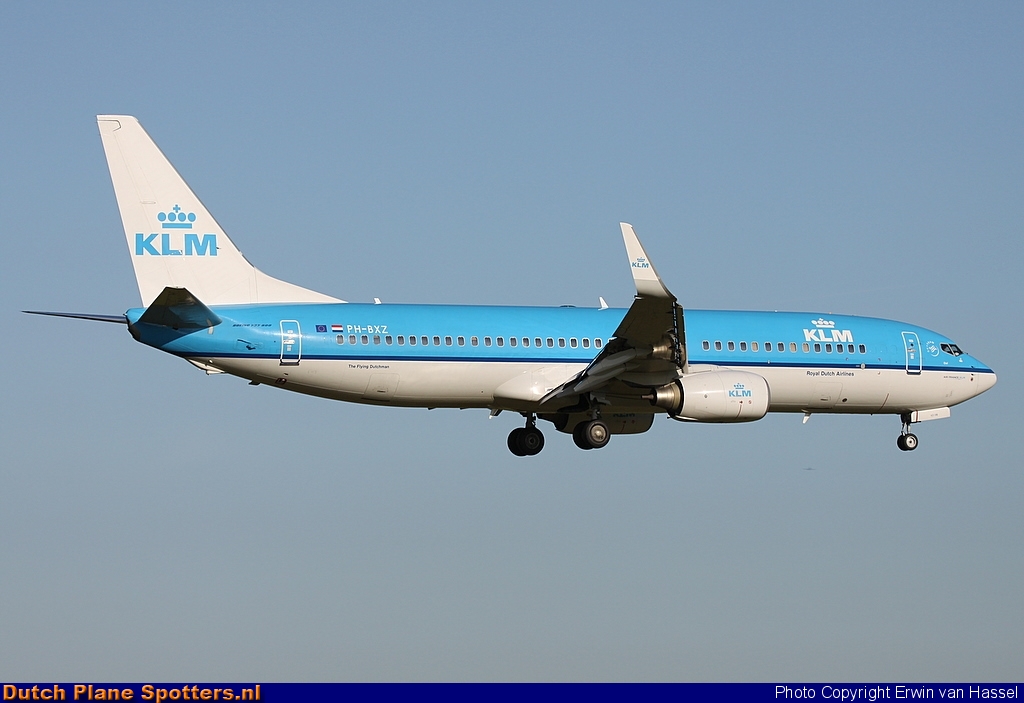 PH-BXW Boeing 737-800 KLM Royal Dutch Airlines by Erwin van Hassel