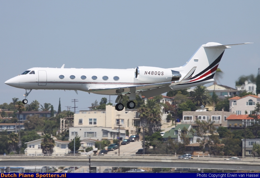 N480QS Gulfstream G-IV Private by Erwin van Hassel