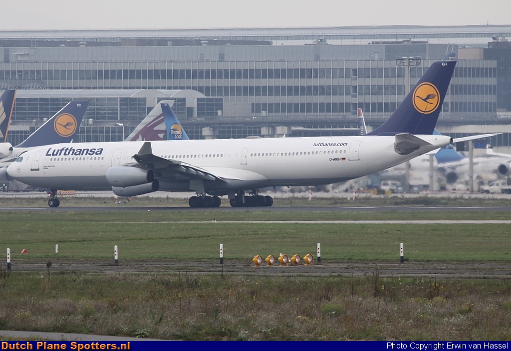 D-AIGH Airbus A340-300 Lufthansa by Erwin van Hassel