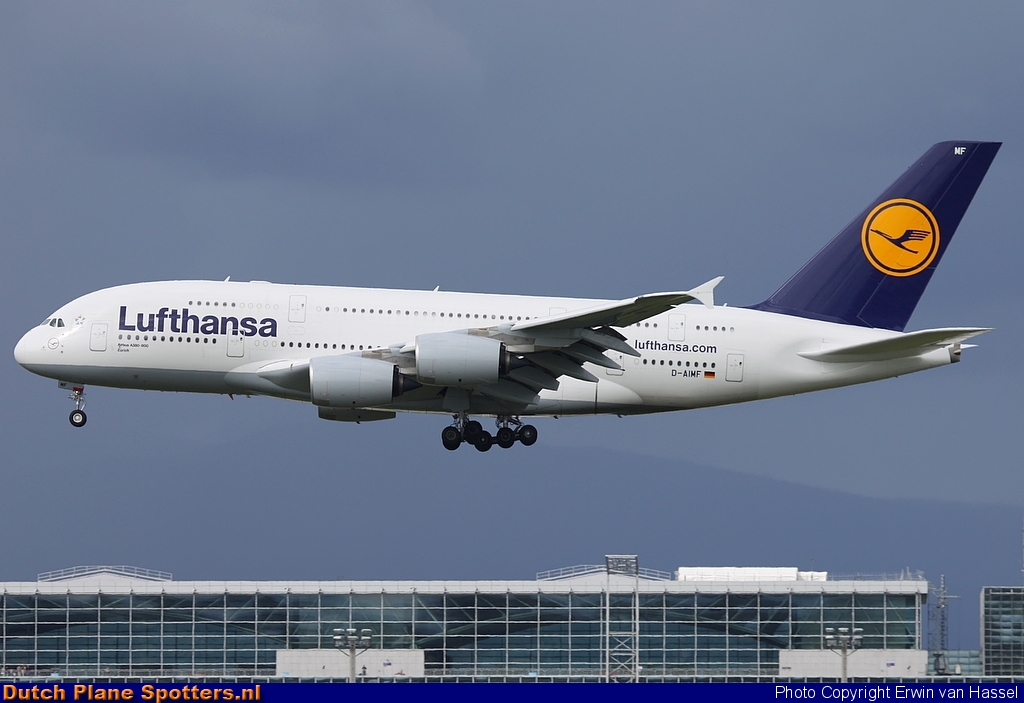 D-AIMF Airbus A380-800 Lufthansa by Erwin van Hassel