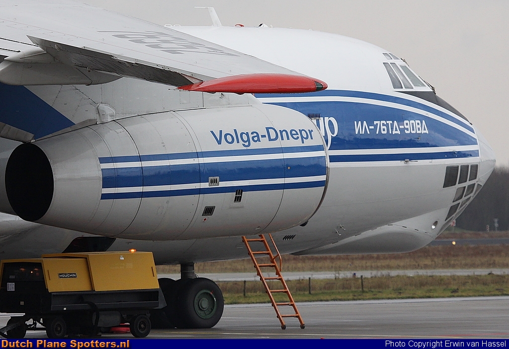 RA-76952 Ilyushin Il-76 Volga-Dnepr Airlines by Erwin van Hassel