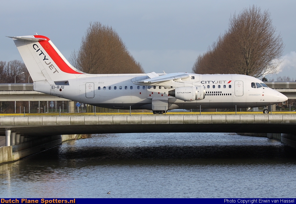 EI-RJU BAe 146 Cityjet by Erwin van Hassel
