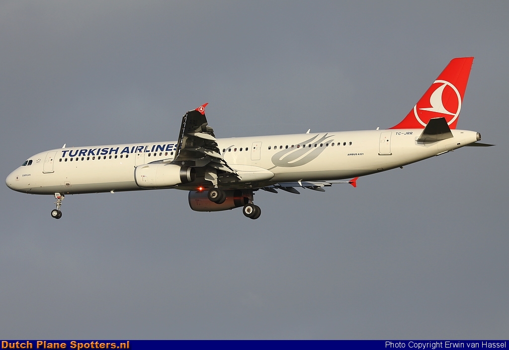 TC-JRR Airbus A321 Turkish Airlines by Erwin van Hassel