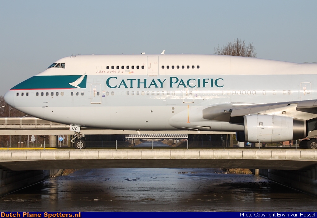 B-HUG Boeing 747-400 Cathay Pacific by Erwin van Hassel