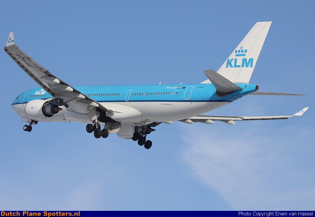 PH-AOA Airbus A330-200 KLM Royal Dutch Airlines by Erwin van Hassel