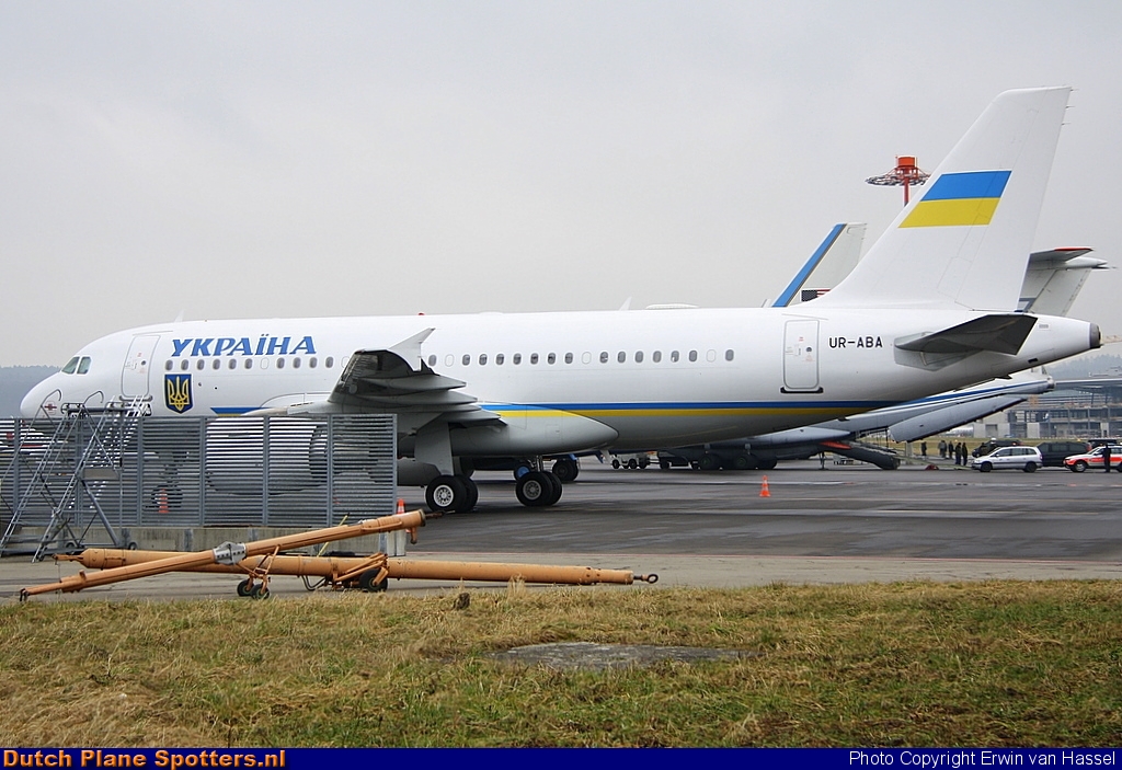 UR-ABA Airbus A319 Ukraine - Government by Erwin van Hassel